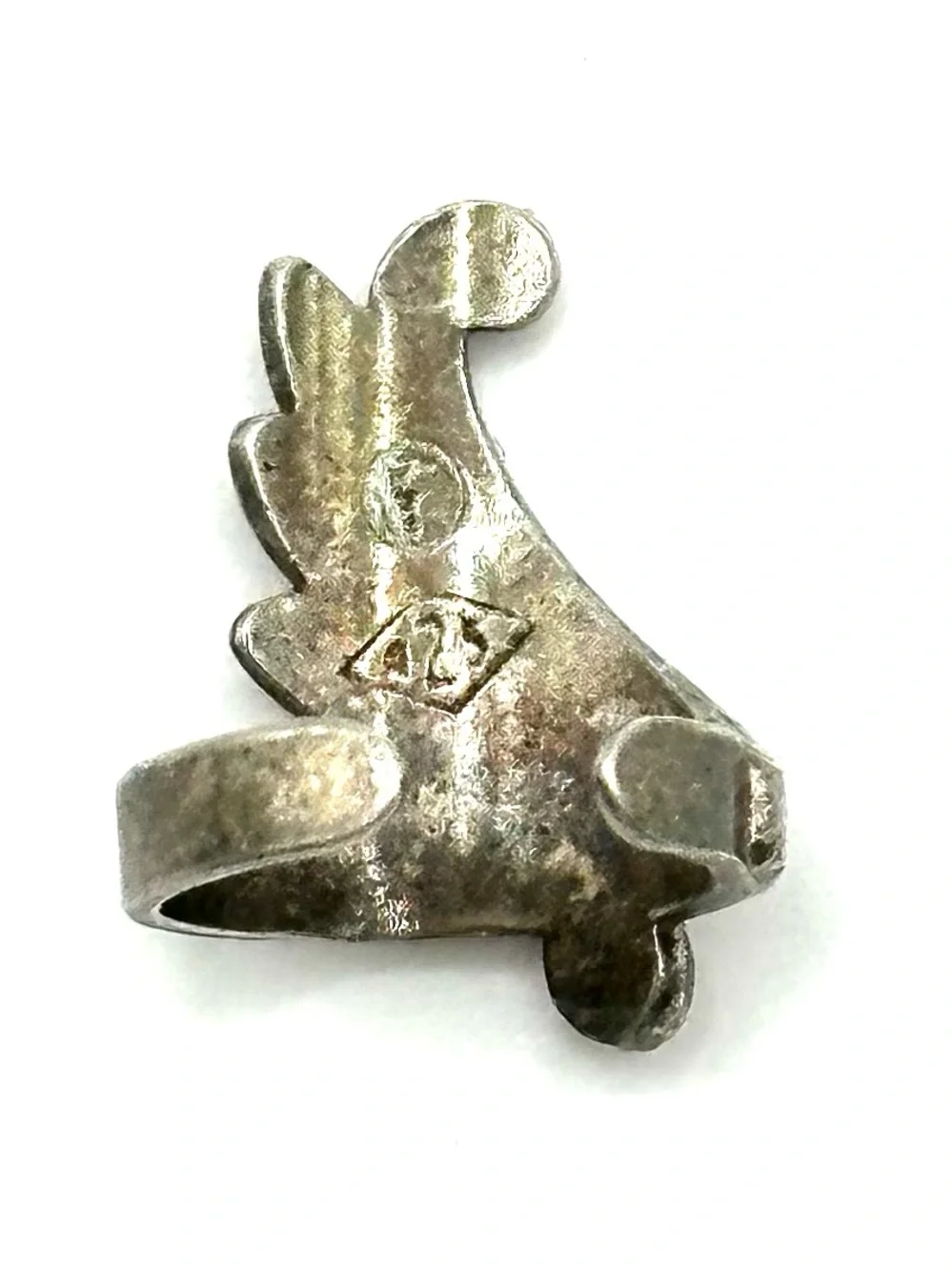 antique silver screw back set